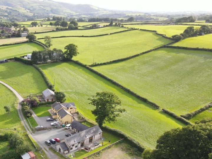 Gwilym'S Stable Apartamento Builth Wells Exterior foto